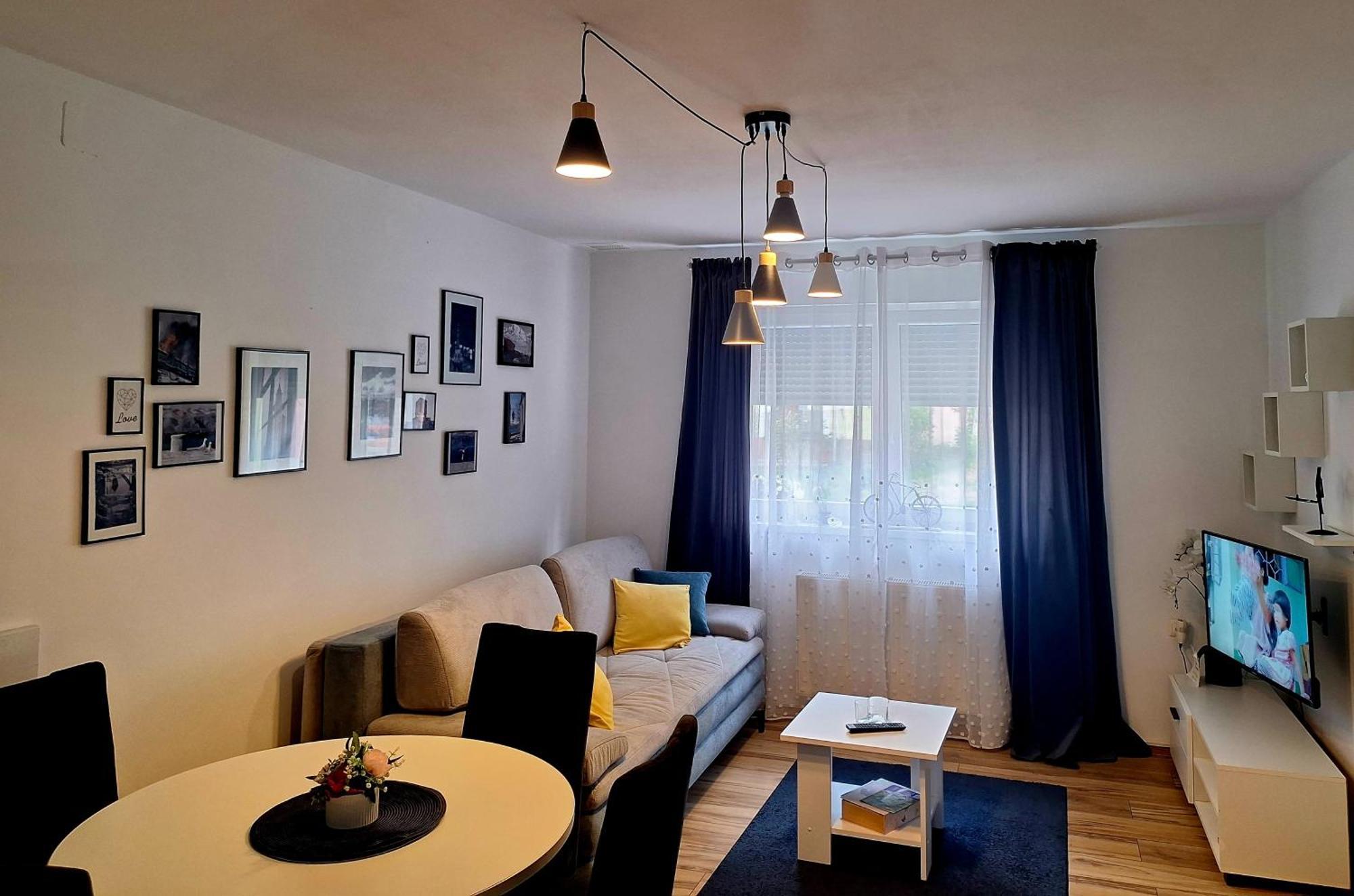 Gospic Riverside Apartment Exteriör bild